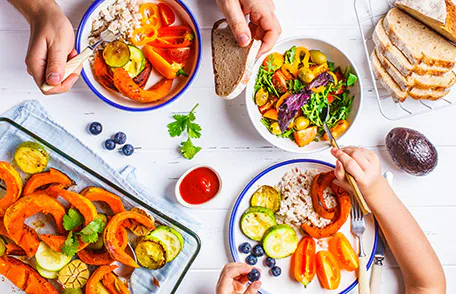 A colorful meal with a variety of vegetables